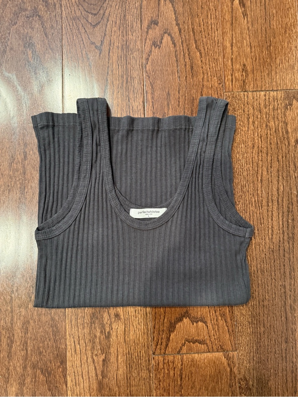 🌟perfectwhitetee NWOT Ribbed Charcoal Black Tank Top